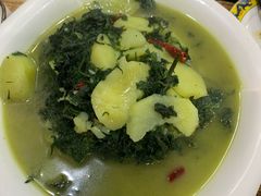 哈拉海炖土豆-蒙克嘎拉蒙餐