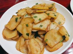 -芦茨金富饭庄·25年老字号·专做稻草鸡