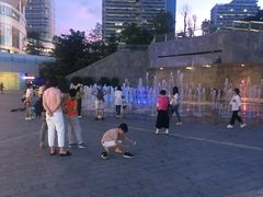 -深圳来福士广场