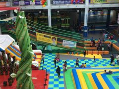 -蒙特利亲子乐园