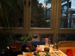 -若蘭慈·无国界素食料理(欢乐海岸店)