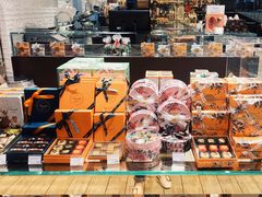 零售区-VENCHI 闻绮(北京国贸商城店)