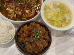 -犇逸·乐山跷脚牛肉·四川现炒(览海店)