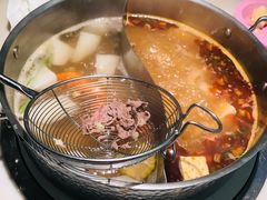-左庭右院鲜牛肉火锅(浦江欢乐颂店)