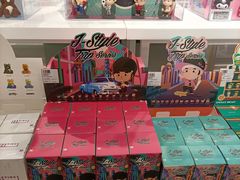 -泡泡玛特POPMART(合生汇店)