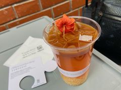 当莓果坠落时-HUGS coffee(东区店)