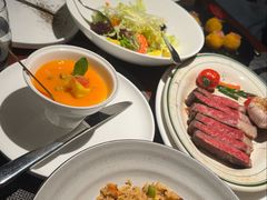 -MONICH牛排融合餐厅(和义大道购物中心店)