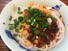 -兵哥豌豆面(雅颂居店)