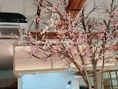 -蜜桃餐厅·伴山(湖滨商业街店)