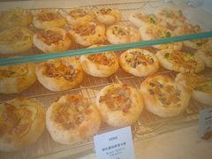 -VERIE BAKEHOUSE