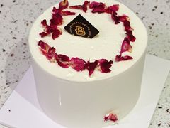 迷你玫瑰荔枝蛋糕-巴黎贝甜(大宁国际商业广场店)