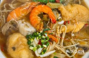 Xiangshan Rice Noodles