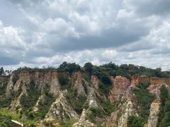 -彩色沙林风景区