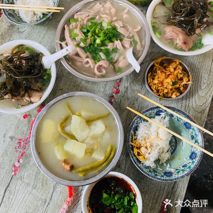 小平的蹄花真的太巴适了