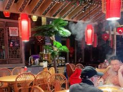 大堂-野山舂·贵州现舂酸汤火锅(鸿通城店)