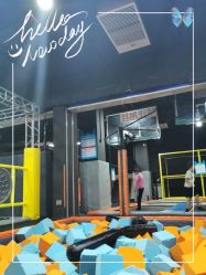 -蹦贝运动中心·蹦床·攀岩·闯关(龙岗店)