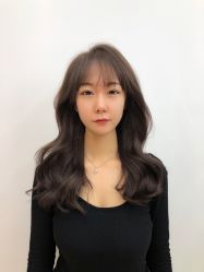 -BULB STUDIO 巴柏明星发型工作室