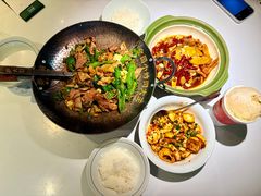 -费大厨辣椒炒肉(高铁吾悦广场店)