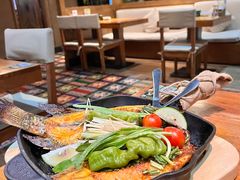 香茅草烤罗非鱼-云海肴·汽锅鸡·云南菜(天津国金汇店)