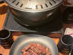 -山之屋炭火烧肉·生啤畅饮(大朗万科中央公园店)