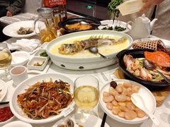 -万龙洲海鲜(大兴绿地缤纷城店)