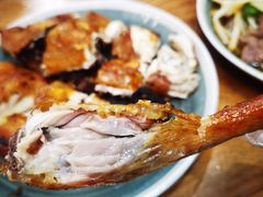 烧鸡腿-竹语饭香·原生态农庄·烧鸡·竹筒饭·河鲜(森林海白水寨店)