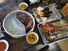-三番火辣串串香(总店)