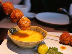 鸡软骨丸子配温泉蛋-山葵家·创意料理(宁波来福士店)