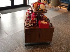 -星巴克臻选(上海虹桥新天地三店)