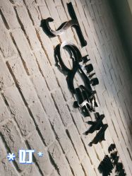 -丁和李朴美发沙龙