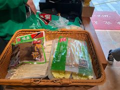 -锅圈食汇火锅烧烤食材超市(聚贤路店)