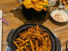 -清真·玛丽亚新疆菜主题餐厅(浙江中路店)