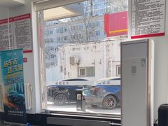 -北亚国超特斯拉授权钣喷中心