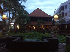 -Pundi Pundi Restaurant