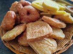 -老吴起黄米饭炖羊肉剁荞面