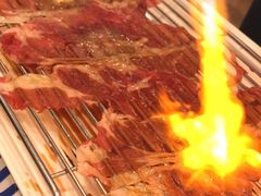 铺天盖地顶级澳牛肉火焰寿司-仙隐小鹿中華の日料(正弘城店)
