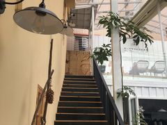 -花苑里咖啡(威远店)
