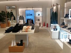 -ZARA(大上海时代广场店)