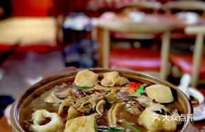Guangdong-style Beef Noodle and Offal Stew