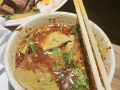 -万记麻辣烫国展总店