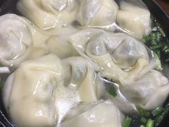 菜肉馄饨-万寿斋(山阴路店)