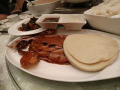 金牌片皮鸭-亢龙太子酒轩(东湖店)