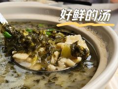 砂锅酸菜豆瓣汤-蛙兔鸡自贡风味·特色江湖菜(广都店)