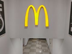 -麦当劳(岚皋路品尊国际店)