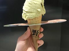 开心果味冰淇淋-野人先生现做冰淇淋(北京环宇荟店)