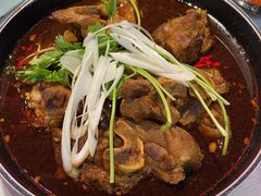 -运气牛自助酱大骨火锅(南京东路店)