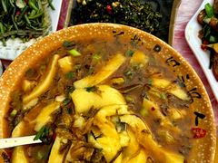 酸菜糍粑-小辣椒·川菜馆·羌家铜锅土火锅(茂县店)