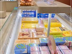 面包甜点陈列柜-好利来(七宝领展广场店)