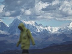 -贡嘎雪山