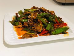 尖椒炒肉-汀兰酒店-中餐厅